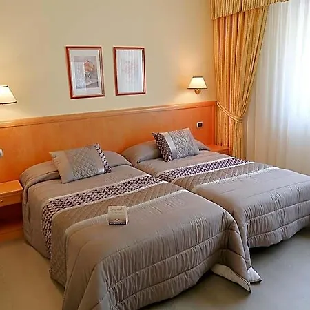 O Camino Hotel 3*